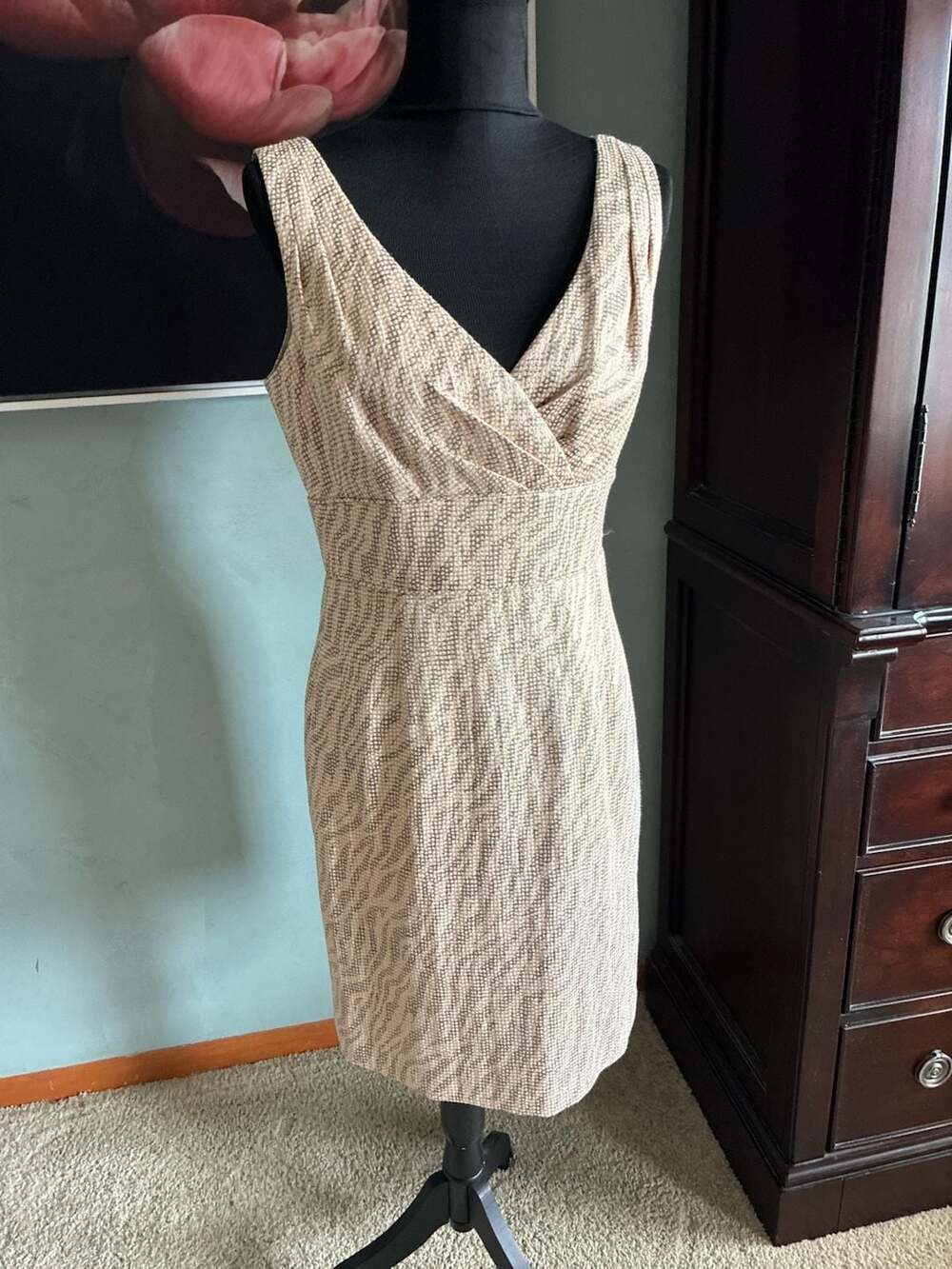 Antonio Melani Beige Textured Sheath Dress Sz 6 A546